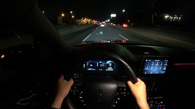 링컨 코세어 1인칭 야간주행, 2021 Lincoln Corsair POV night drive смотреть онлайн