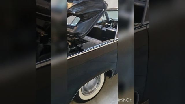 1961 Lincoln Continental Convertible 4 parts Top, Trunk, Spare tire, Jack and the top functions. смотреть онлайн