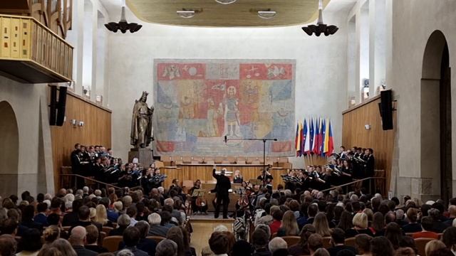 Chorus of Charles University in Prague, Imbus, Labyrint, Haig Utidjian: Dvořák Mass in D, 24.10.202 смотреть онлайн