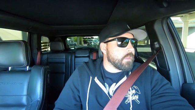 2 YEARS, 25K MILES and 900WHP LATER-JEEP TRACKHAWK REVIEW смотреть онлайн