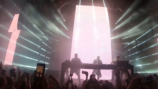 SWEDISH HOUSE MAFIA (INTRO) @Ushuaia Ibiza 2019 смотреть онлайн