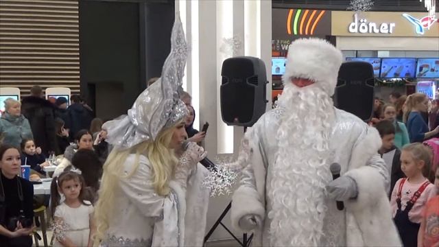 Happy New Year !!! Good luck and luck to everyone!! #kidsvideos#nurseryrhymes#kids#learnandplay смотреть онлайн