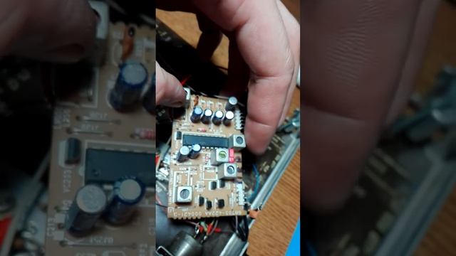 Приемник на LA1135=DBL1019   2.8—3.4 МГц