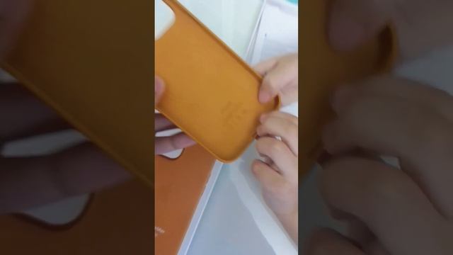 iPhone 15 pro max leather case review golden brown, saddle brown ... iphone 13 pro max 14 pro max смотреть онлайн