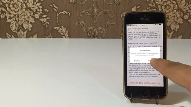 طريقة عمل ريستور لايفون عليه جيلبريك بدون كمبيوتر(بدون تحديث) смотреть онлайн