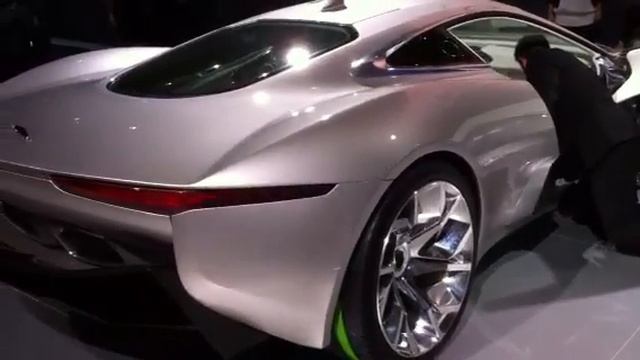 Jaguar C-X75: Much more than a Concept смотреть онлайн