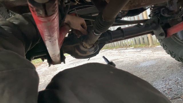 Jeep WJ front driveshaft install and flex смотреть онлайн