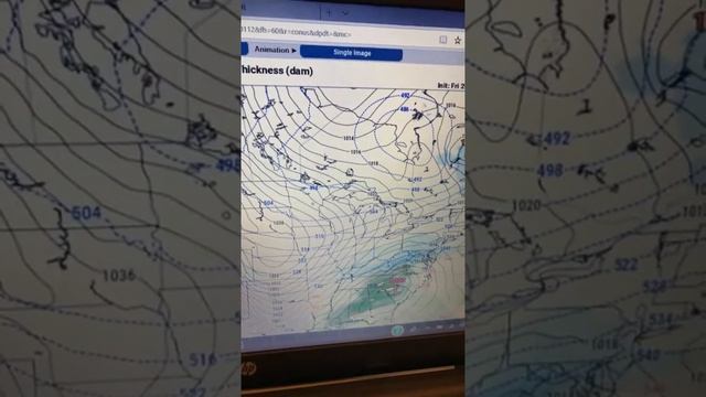 Weekend whiteboard Weather...say it ain’t snow! смотреть онлайн
