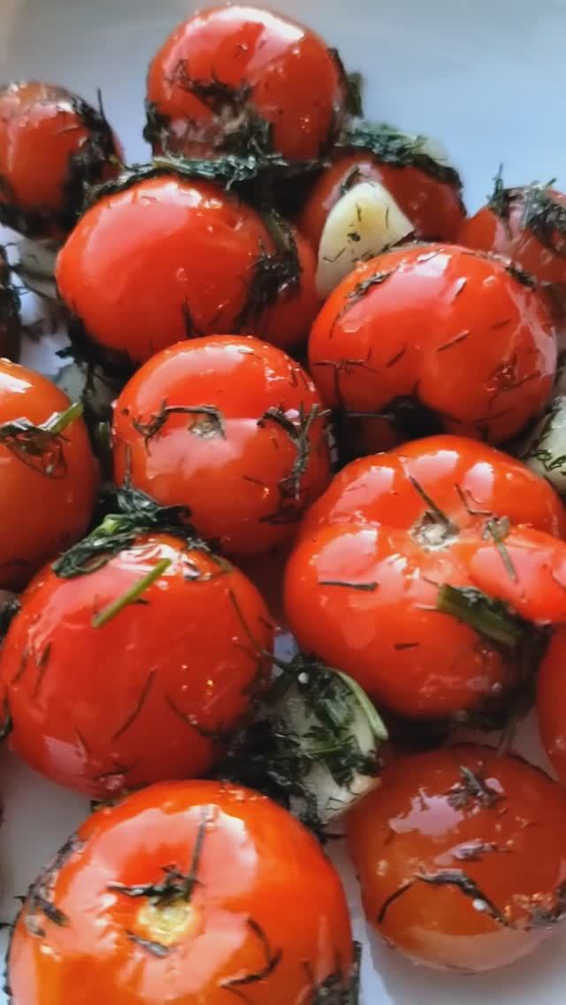 Малосольные помидоры,для тех кто ценит свое время и любит вкусно покушать