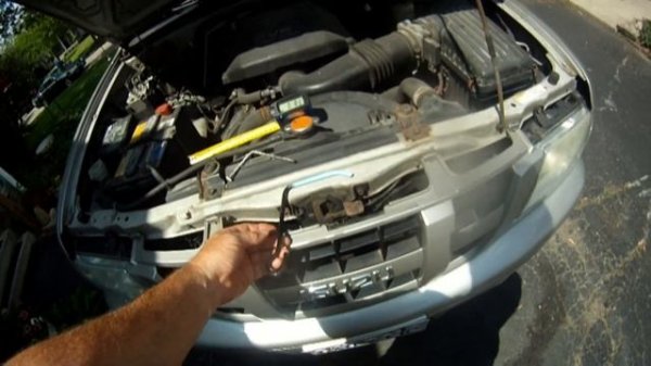 Hood Release Cable Broken? How to Open Car Hood Latch - Isuzu - Emergency access engine compartment