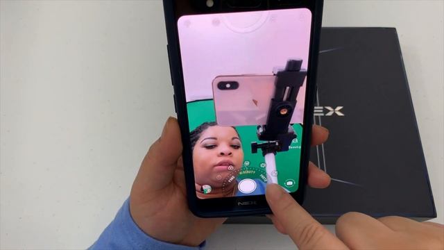 VIVO NEX Dual Display Edition 2 Week Review смотреть онлайн