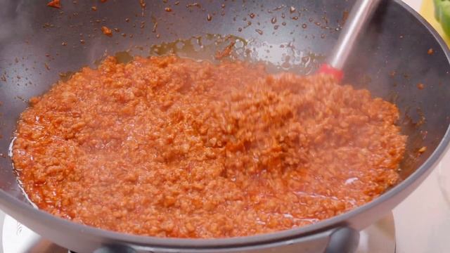 Keema Bhari Shimla Mirch (Bell Peppers) ka Salan Recipe in Urdu Hindi - RKK смотреть онлайн