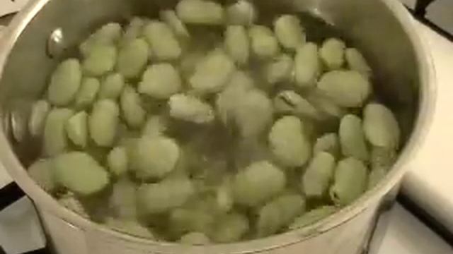 Fava Beans 101 смотреть онлайн