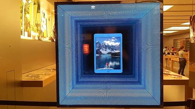 Mesmerizing Apple iPad Christmas Light Display смотреть онлайн