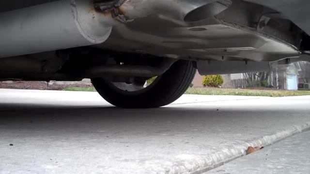 2000 Lincoln LS V8 | Flowmaster 40's & Resonator Delete. смотреть онлайн