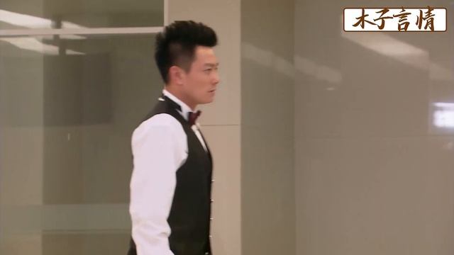 丈夫和小三婚禮現場，妻子摟著億萬總裁貼身熱舞，丈夫嫉妒瘋了！ смотреть онлайн