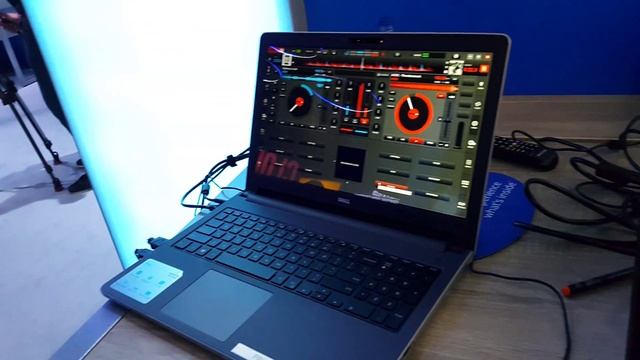MWC16: Intel Real Sense presentation смотреть онлайн