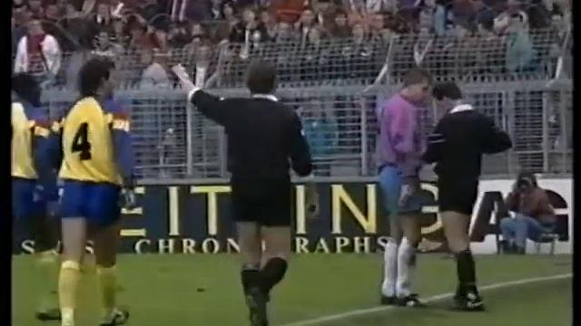 18-10-1992 Ajax - Cambuur: 3-1 смотреть онлайн