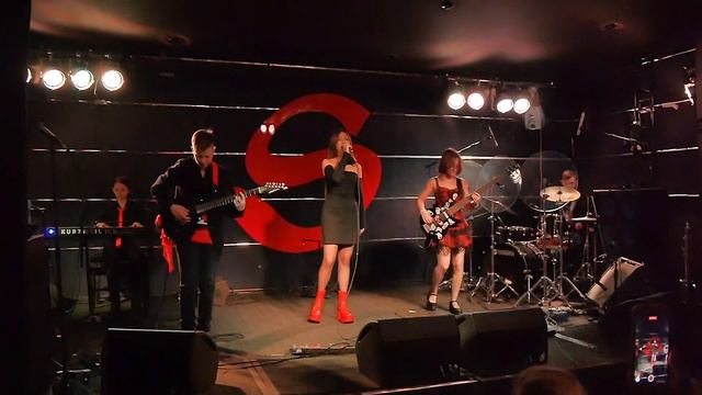 Позвони мне, позвони смотреть онлайн