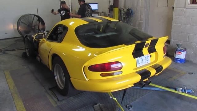 1200HP Twin Turbo Dodge Viper on Dyno [long version] смотреть онлайн