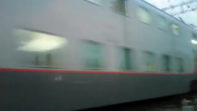 Эп20-025 с двухэтажным поездом 104 Москва Адлер смотреть онлайн