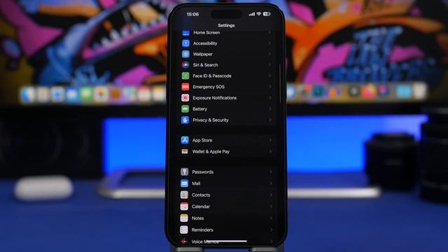 iOS 16 Users URGED to Check These Settings ! смотреть онлайн