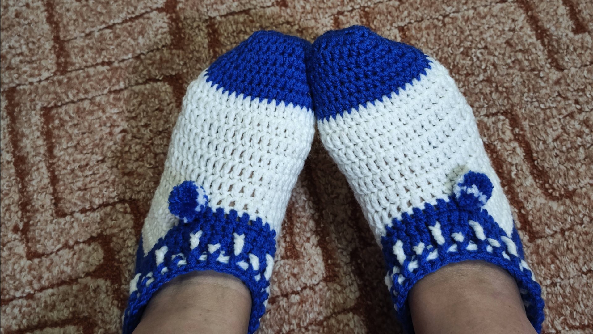 Тапочки, сапожки, носочки 