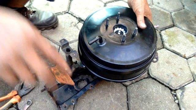 Cara pasang boster rem atau vakum rem смотреть онлайн