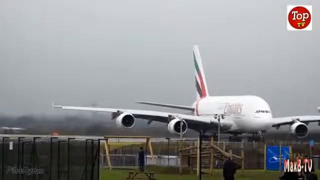 А-380-самый большой пассажирский самолёт в мире. смотреть онлайн