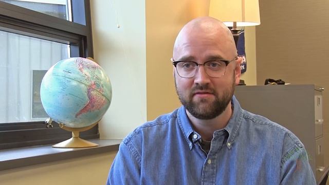 A year in the work life of a new high school teacher смотреть онлайн