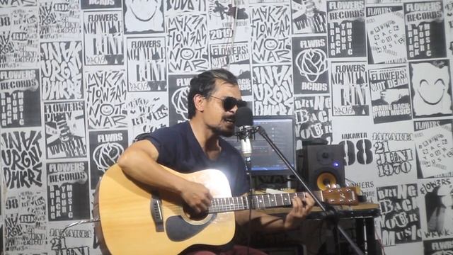 Brother Rock - Ciuman Terakhir (Live Accoustic by Mr.D) смотреть онлайн