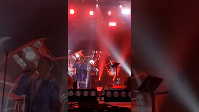 Элвин Грей зажигал в Красноуфимске смотреть онлайн