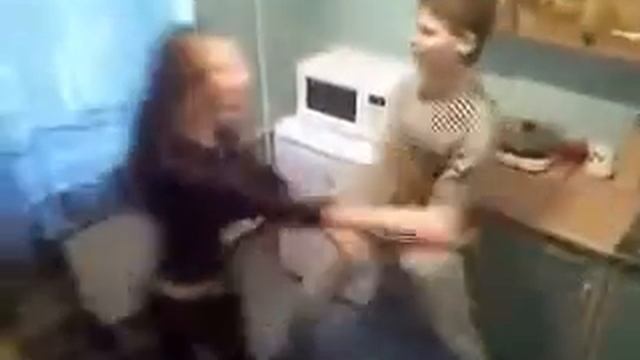 Хастл на кухне 2 -) Я и Оля(2) смотреть онлайн