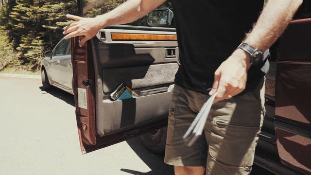 They ELOPED in a RANGE ROVER CLASSIC!! смотреть онлайн