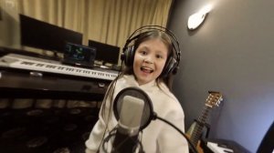 Кавер на песню Zivert - Life (Амина из лейбла Ришата Тухватуллина)