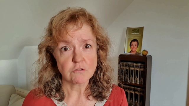 Ros' Real Anecdotes - Apple Lover смотреть онлайн