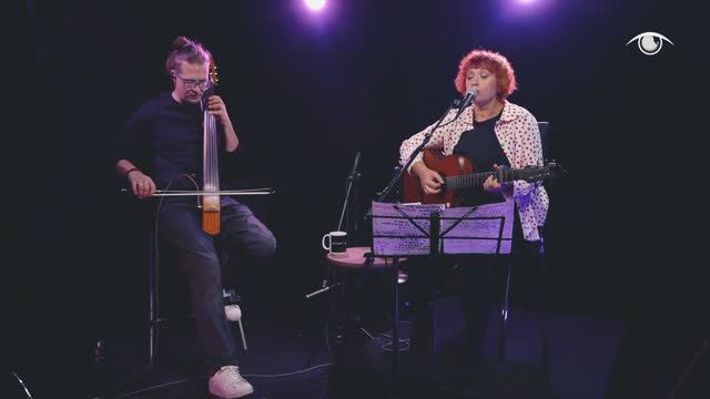Ольга ЧИКИНА - На корточках смотреть онлайн