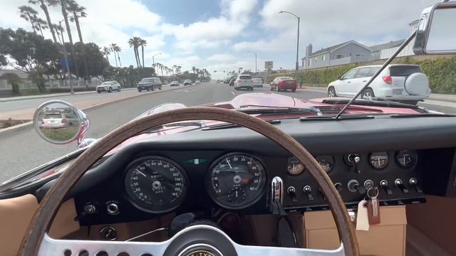 1964 Jaguar XKE Roadster 3.8L Video смотреть онлайн