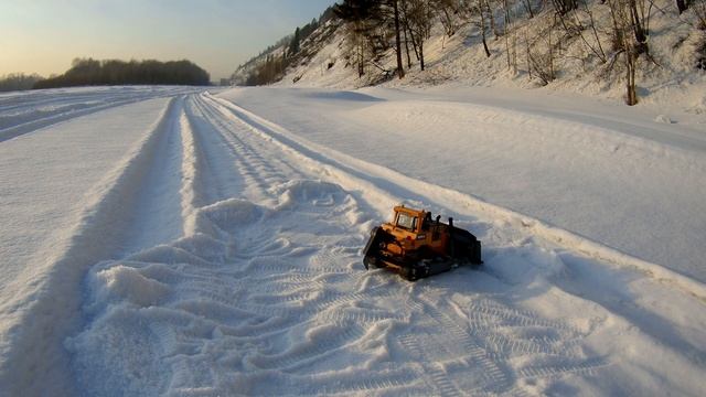 Bulldozer Huina 1569