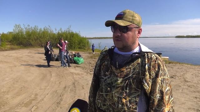 В Красноселькупе более сотни участников вышли на субботник 