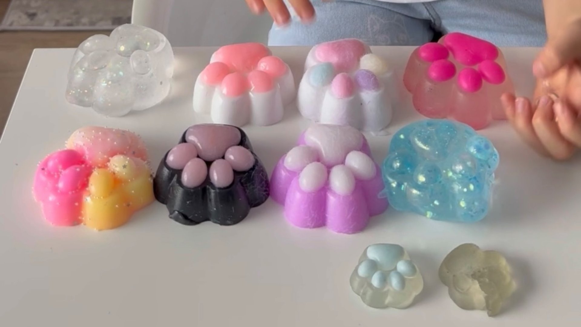 🌈🌈🌈Обзор 10 кошачьих лапок сквиш сквиши антистресс игрушек смотреть онлайн