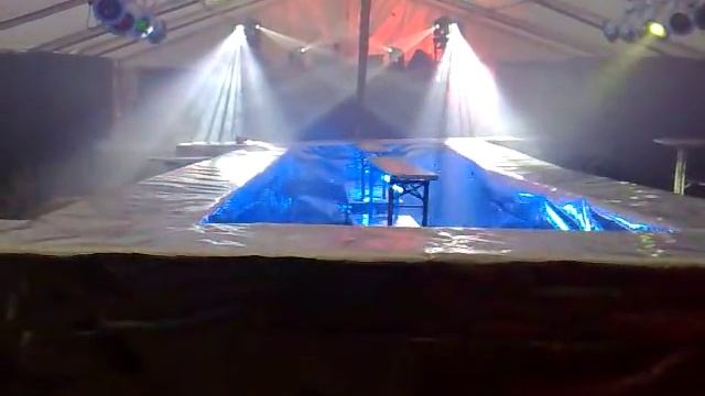 4xMartin Mac 250 Krypton 2xJB Lighting P3 смотреть онлайн
