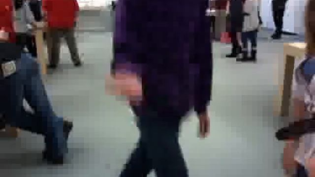 Apple Store Shuffle #1 смотреть онлайн