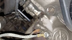 Как натянуть ремень генератора и кондиционера на сузуки SX4.