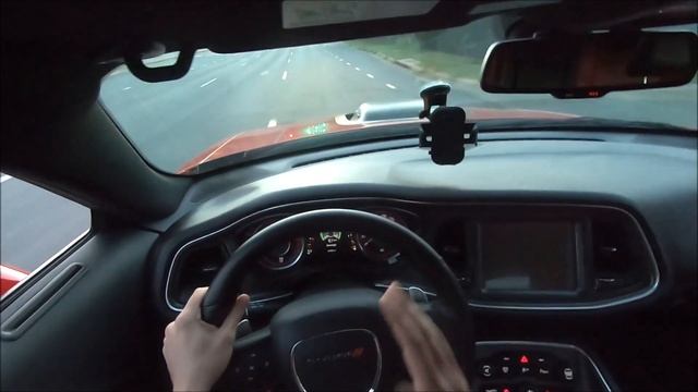Dodge Challenger ScatPack City Driving Review! смотреть онлайн