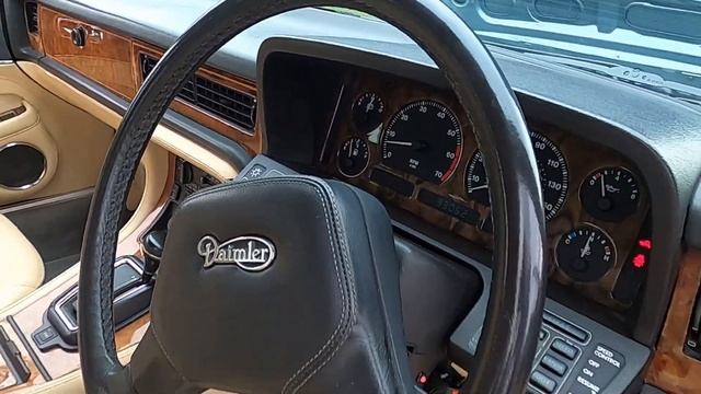1989 Daimler XJ 4.0 Auto смотреть онлайн