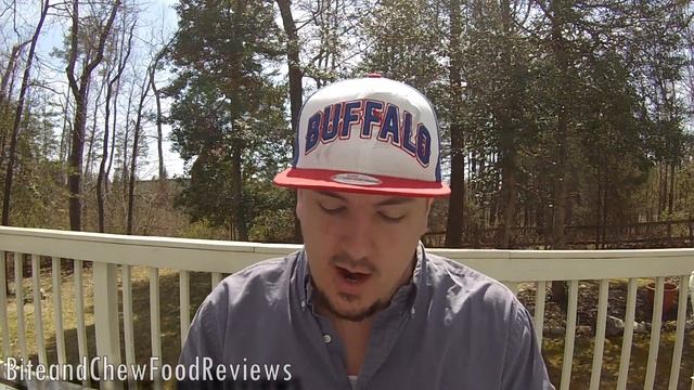 Wendy's Apple Pecan Chicken Salad! - Food Review! смотреть онлайн