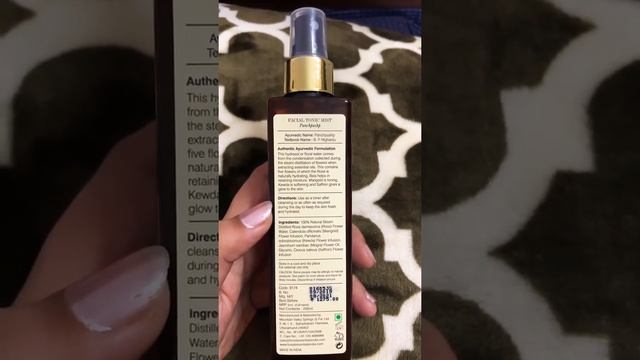Panchpushp facial tonic mist by Forest Essentials смотреть онлайн