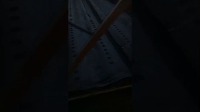 делаем отверстия для клубники #клубника #огород #сад #лето #садоводство #урожай смотреть онлайн