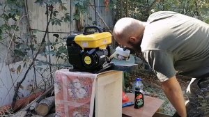 Как поменять масло в генераторе Huter dn1500i